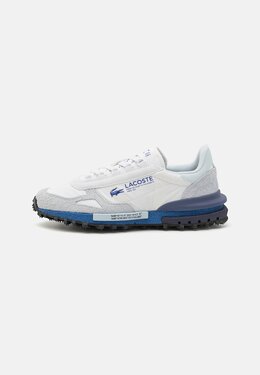 Lacoste: Белые кроссовки 