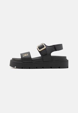 Tommy Hilfiger: Чёрные сандалии 