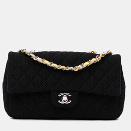 Chanel: Чёрная сумка 
