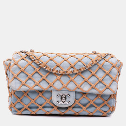 Chanel: Светлая сумка 