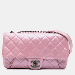 Chanel: Розовая сумка 
