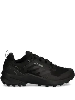 adidas: Чёрные кроссовки 