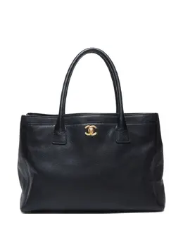 CHANEL Pre-Owned: Чёрная сумка 