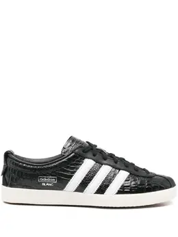 adidas: Чёрные кроссовки  Blanc