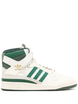 adidas: Белые кроссовки  Forum 84