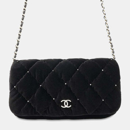 Chanel: Чёрная сумка 