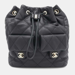 Chanel: Чёрный рюкзак 