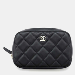 Chanel: Косметичка 