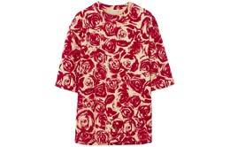 Burberry: Красная футболка 