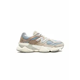 New Balance: Голубые кроссовки  9060