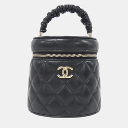 Chanel: Чёрная сумка 