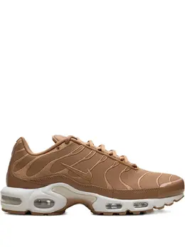 Nike: Светлые кроссовки  Air Max Plus