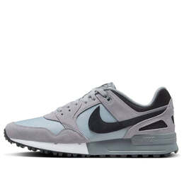 Nike: Серые кроссовки  Air