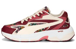 PUMA: Розовые кроссовки 