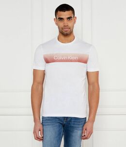Calvin Klein: Белая футболка 