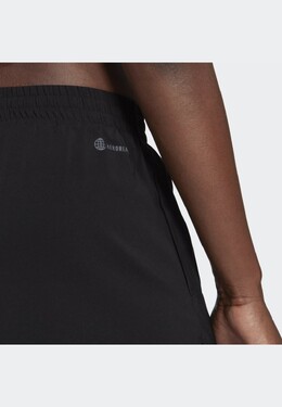 Adidas: Спортивные шорты 