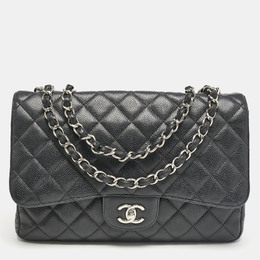 Chanel: Чёрная сумка 