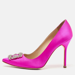 Manolo Blahnik: Розовые туфли  Hangisi