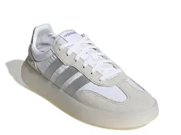 Adidas: Белые кроссовки 
