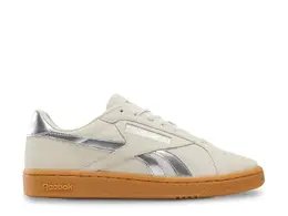 Reebok: Бежевые кроссовки  Club C