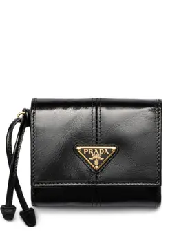 Prada: Чёрный кошелёк 
