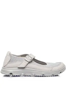 Salomon: Светлые кроссовки 