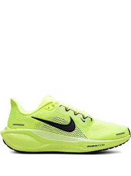 Nike: Зелёные кроссовки  Air Zoom
