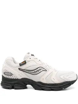 Saucony: Светлые кроссовки 