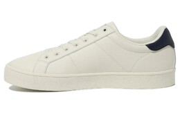 Fila: Белые кроссовки 