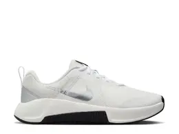 Nike: Белые кроссовки  Training