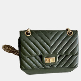 Chanel: Зелёная сумка 