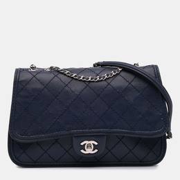 Chanel: Чёрная сумка 