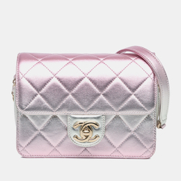 Chanel: Розовый кошелёк 