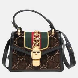 Gucci: Чёрная сумка  Sylvie