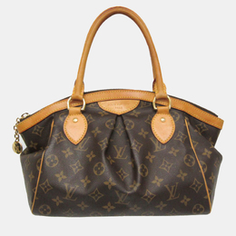 Louis Vuitton: Коричневая сумка 