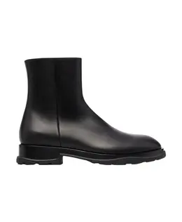 Alexander McQueen: Чёрные ботинки 