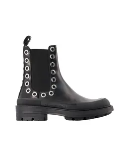 Alexander McQueen: Чёрные ботинки 
