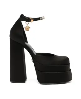 Versace: Чёрные туфли  Medusa