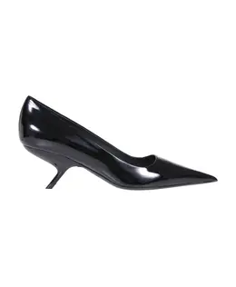 Salvatore Ferragamo: Чёрные туфли 