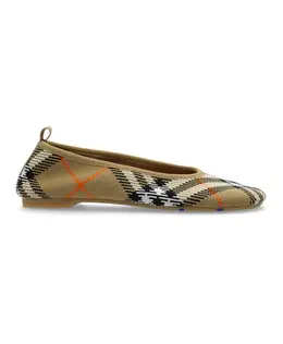 Burberry: Бежевые балетки 