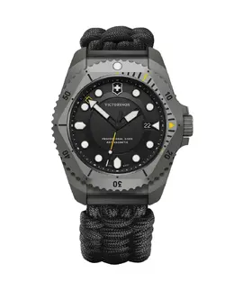 Victorinox: Часы 