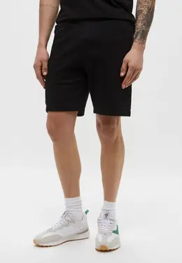 Lacoste: Спортивные шорты 