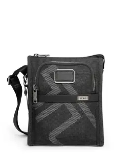 TUMI: Тёмная сумка 