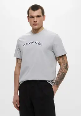Calvin Klein Jeans: Серая футболка 