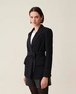 Claudie Pierlot: Костюм с поясом 