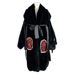 Dolce & Gabbana: Куртка из кролика 