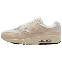 Nike: Бежевые кроссовки  Air Max 1
