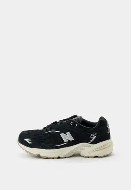 New Balance: Чёрные кроссовки 