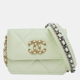 Chanel: Зелёный картхолдер 