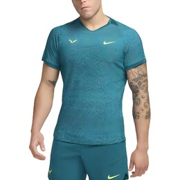 Nike: Зелёная футболка 